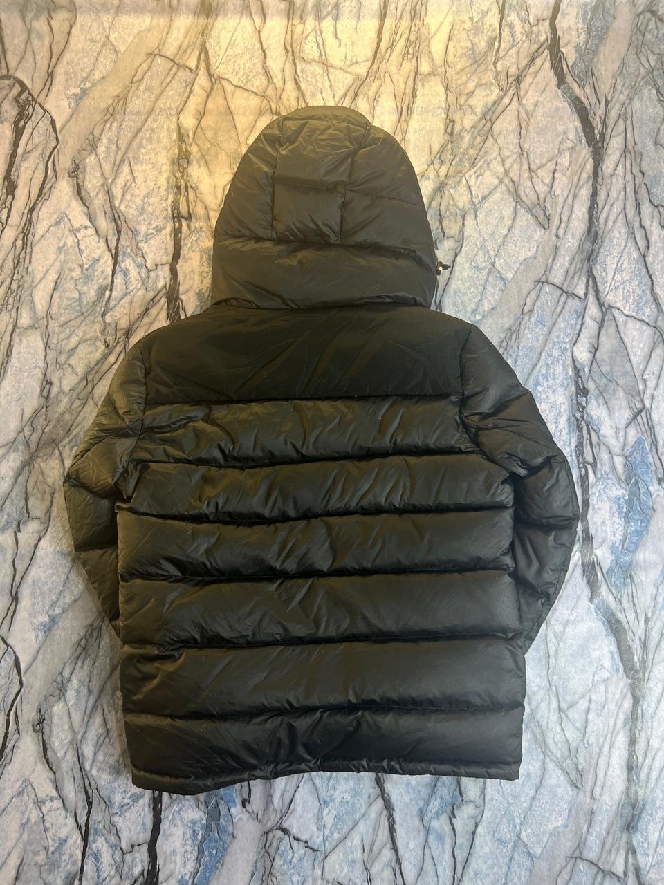 LUXURIOUS BRANDED MONCLER PUFFER JACKET