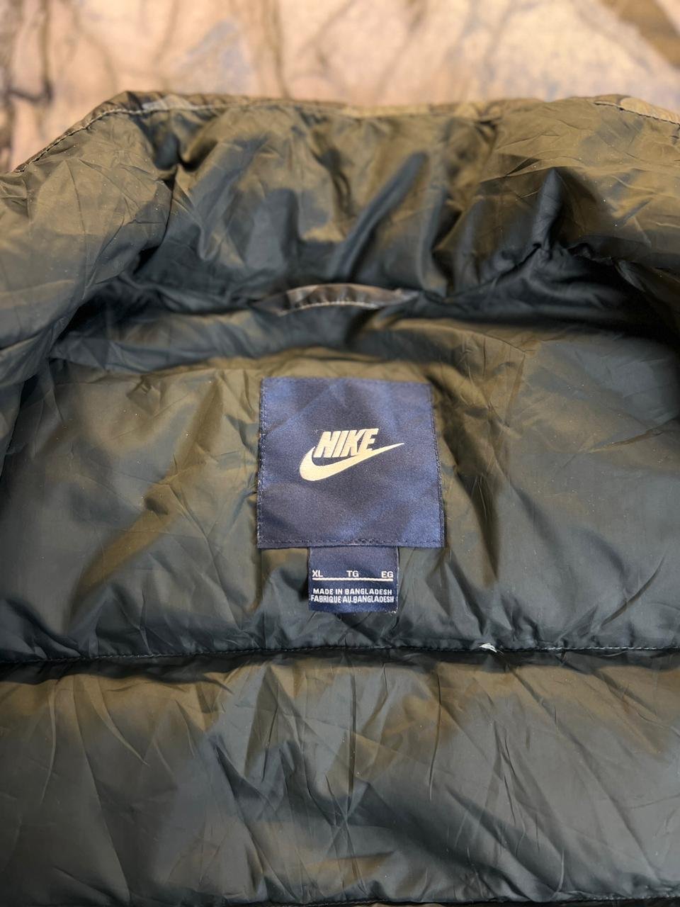 ORIGINAL NIKE CAMOUFLAGE LIGHTWEIGHT BRANDED PUFFER JACKET
