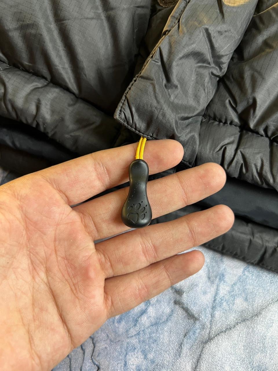 ORIGINAL JACK WOLFSKIN LIGHTWEIGHT GERMAN BRANDED FEATHER JACKET