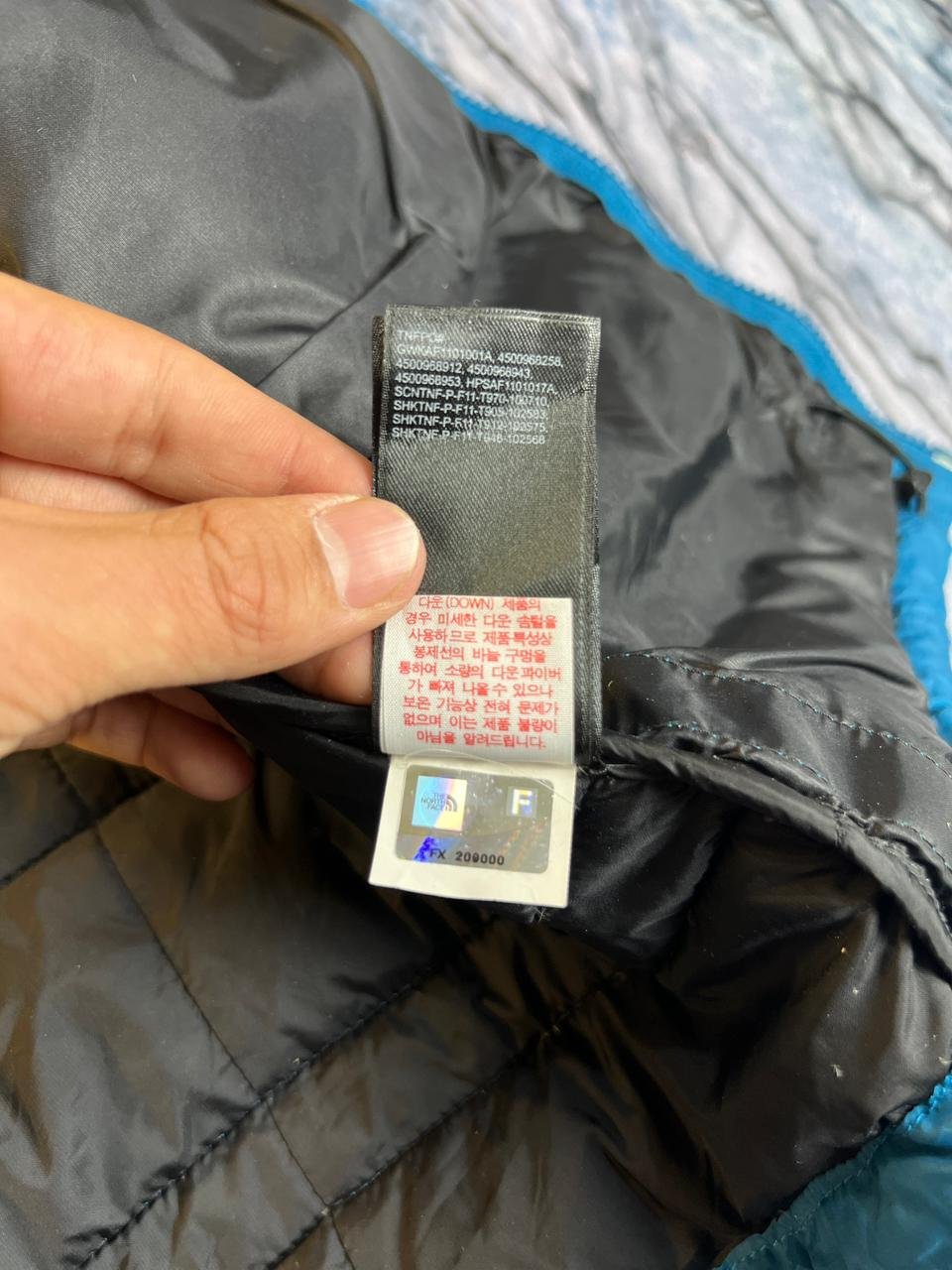 ORIGINAL THE NORTH FACE LIGHTWEIGHT SLEEVELESS BRANDED FEATHER JACKET