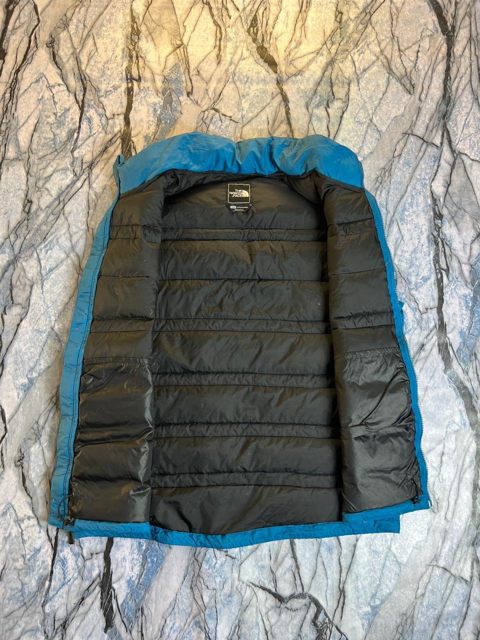 ORIGINAL THE NORTH FACE LIGHTWEIGHT SLEEVELESS BRANDED FEATHER JACKET