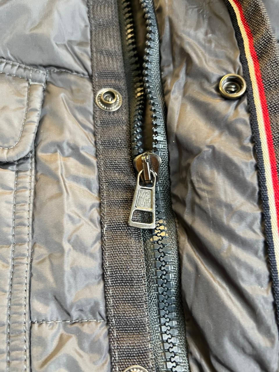 MONCLER LUXURIOUS BRANDED FEATHER JACKET