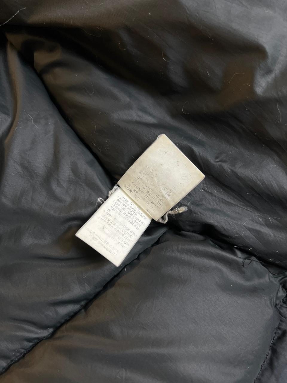 ORIGINAL THE NORTHFACE 800 - DEGREE TEMPERATURE LIGHWEIGHT BRANDED PUFFER JACKET