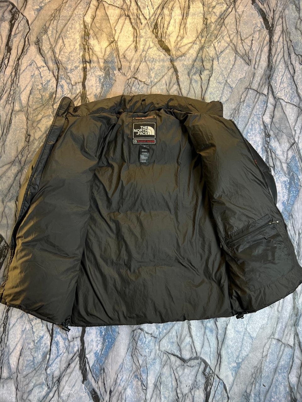 ORIGINAL THE NORTHFACE 800 - DEGREE TEMPERATURE LIGHWEIGHT BRANDED PUFFER JACKET
