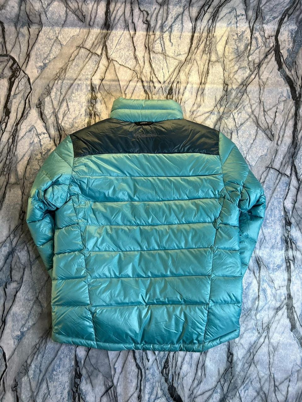 ORIGINAL COLUMBIA BRANDED LIGHTWEIGHT JACKET